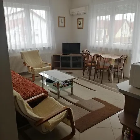 Goldal Apartman House Apartment Siofok