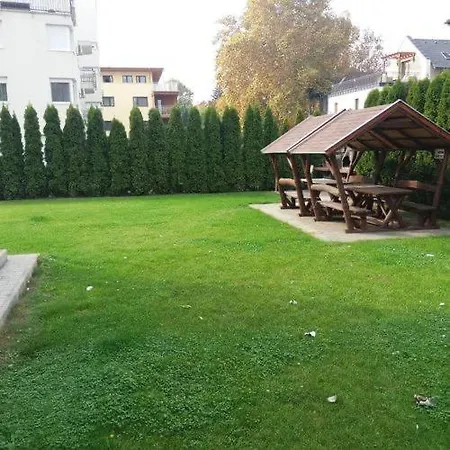 Goldal Apartman House Apartment Siofok