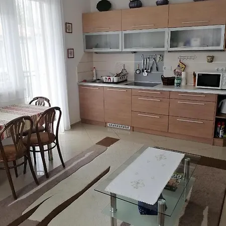 Goldal Apartman House Siofok